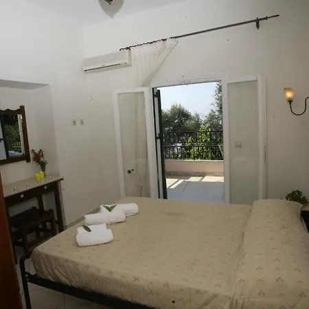 Aphrodite Nissaki Aparthotel *